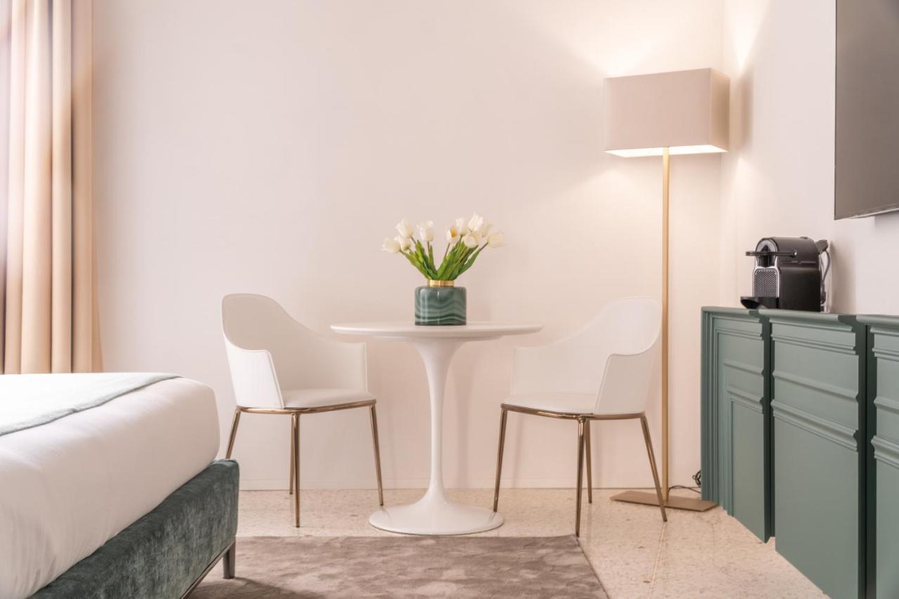 Ninfea Luxury Suites Венеция Экстерьер фото